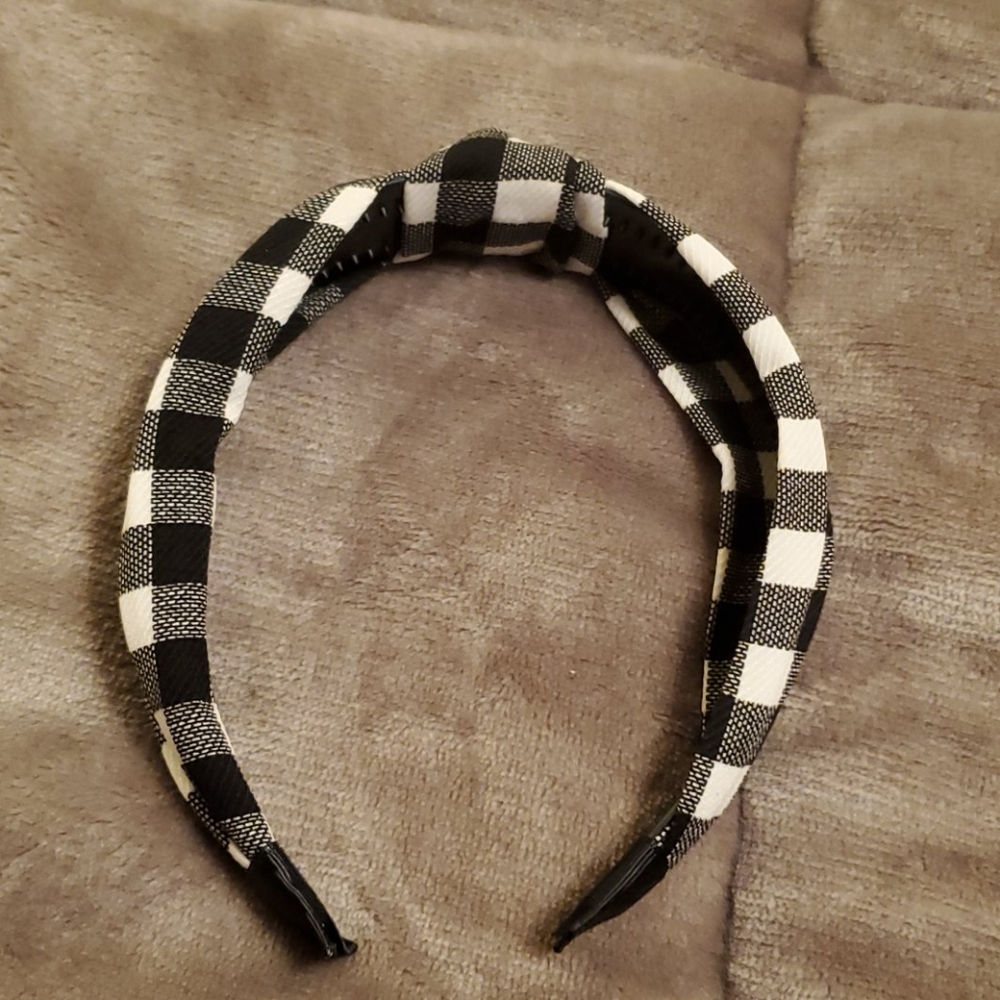 Brand new headband